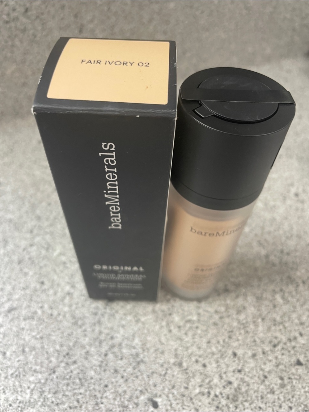 bareMinerals Original Liquid Foundation - Fair Ivory 02 (Light Neutral)